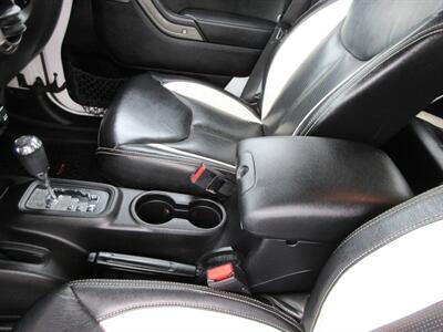 2014 Jeep Wrangler Unlimited Sport - Photo 29 - Bohemia, NY 11716