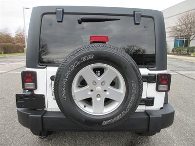 2014 Jeep Wrangler Unlimited Sport - Photo 16 - Bohemia, NY 11716