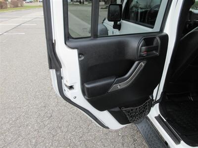 2014 Jeep Wrangler Unlimited Sport - Photo 38 - Bohemia, NY 11716