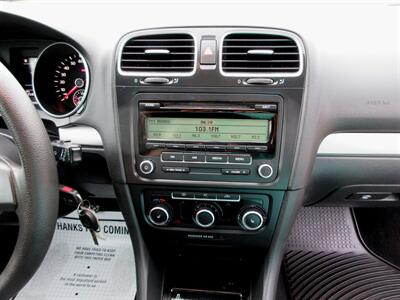 2011 Volkswagen Golf 2 Door Hatchback   - Photo 35 - Bohemia, NY 11716