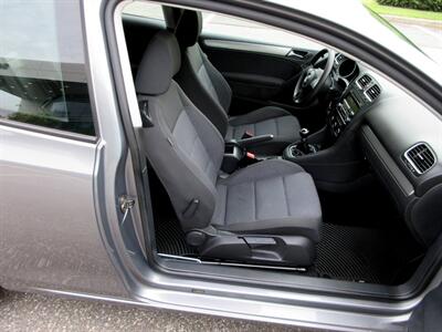 2011 Volkswagen Golf 2 Door Hatchback   - Photo 42 - Bohemia, NY 11716