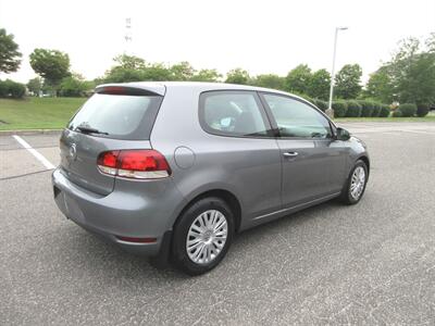 2011 Volkswagen Golf 2 Door Hatchback   - Photo 8 - Bohemia, NY 11716