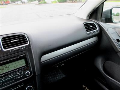 2011 Volkswagen Golf 2 Door Hatchback   - Photo 36 - Bohemia, NY 11716