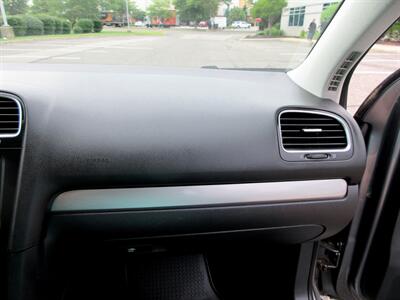 2011 Volkswagen Golf 2 Door Hatchback   - Photo 43 - Bohemia, NY 11716