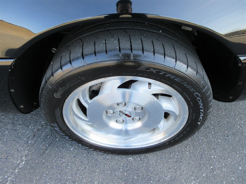 1996 Chevrolet Corvette Coupe - Photo 53 - Bohemia, NY 11716
