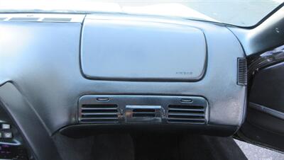 1996 Chevrolet Corvette Coupe   - Photo 46 - Bohemia, NY 11716