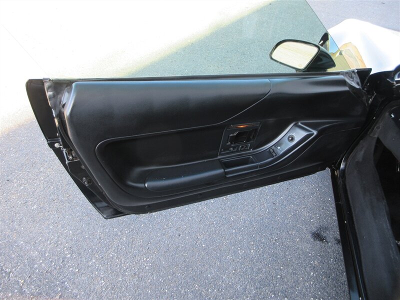 1996 Chevrolet Corvette Coupe - Photo 30 - Bohemia, NY 11716