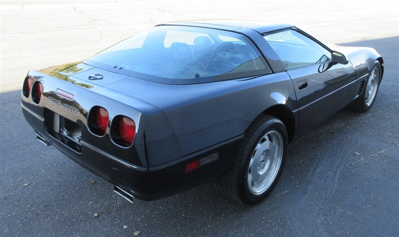 1996 Chevrolet Corvette Coupe - Photo 20 - Bohemia, NY 11716