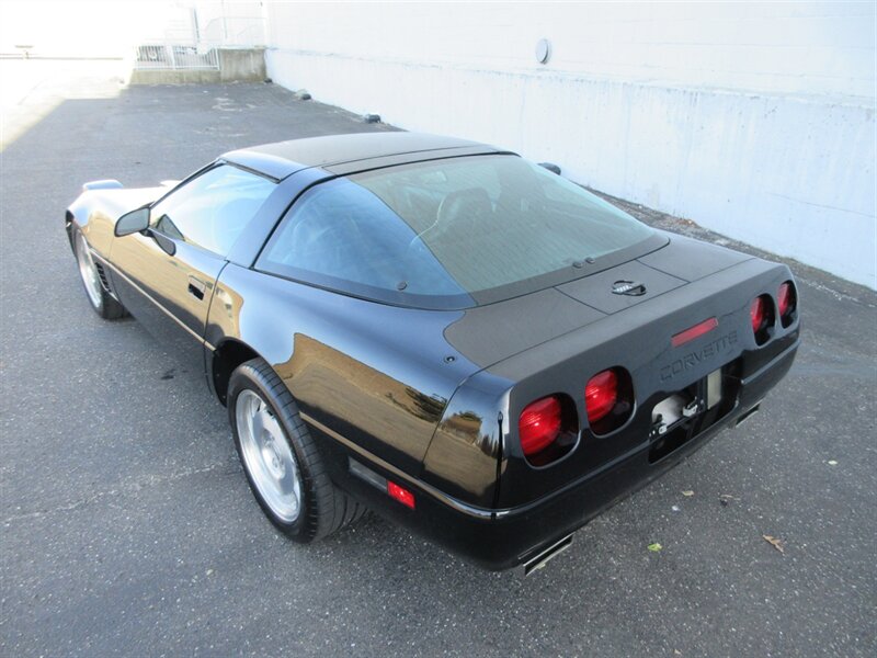 1996 Chevrolet Corvette Coupe - Photo 26 - Bohemia, NY 11716