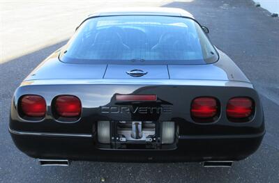 1996 Chevrolet Corvette Coupe   - Photo 16 - Bohemia, NY 11716