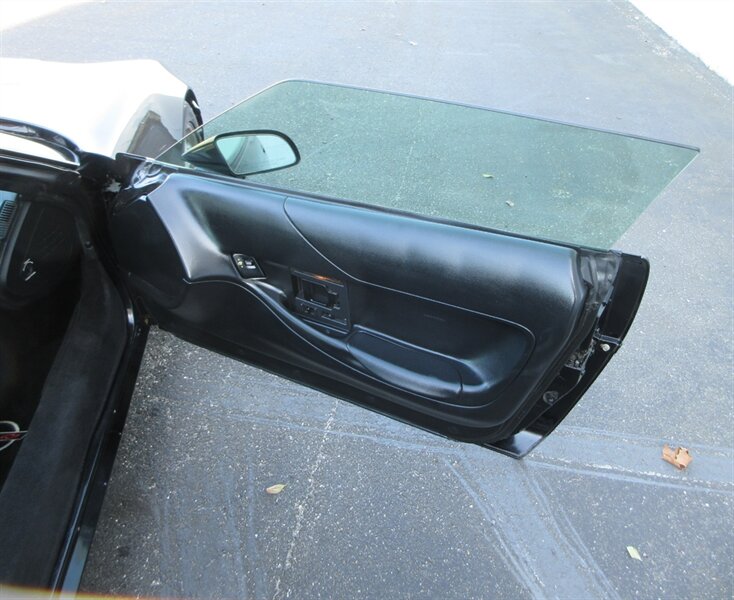 1996 Chevrolet Corvette Coupe - Photo 48 - Bohemia, NY 11716