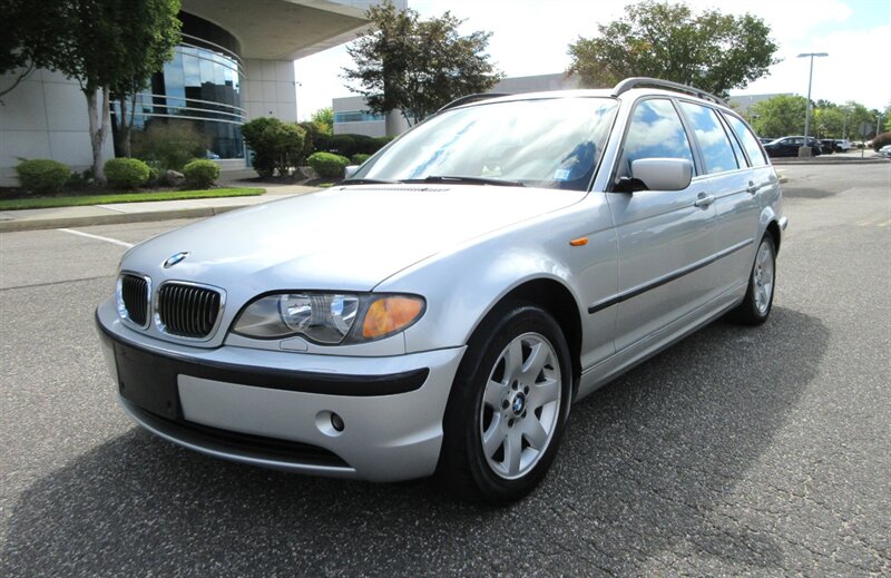 2005 BMW 325xiT  Wagon