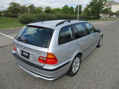 2005 BMW 325xiT  Wagon - Photo 4 - Bohemia, NY 11716