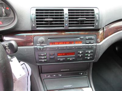 2005 BMW 325xiT  Wagon - Photo 38 - Bohemia, NY 11716