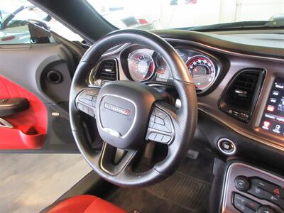 2016 Dodge Challenger 392 HEMI Scat Pack Shaker  Convertible - Photo 30 - Bohemia, NY 11716