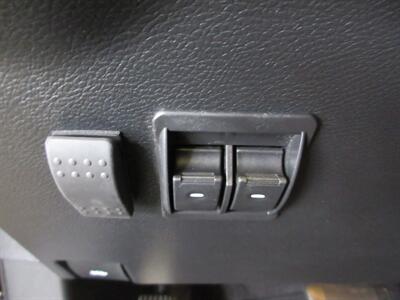 2016 Dodge Challenger 392 HEMI Scat Pack Shaker  Convertible - Photo 28 - Bohemia, NY 11716