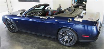 2016 Dodge Challenger 392 HEMI Scat Pack Shaker  Convertible - Photo 7 - Bohemia, NY 11716