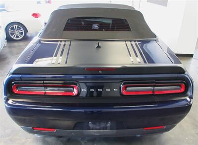 2016 Dodge Challenger 392 HEMI Scat Pack Shaker  Convertible - Photo 16 - Bohemia, NY 11716