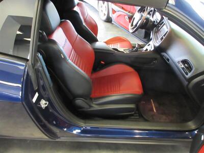 2016 Dodge Challenger 392 HEMI Scat Pack Shaker  Convertible - Photo 44 - Bohemia, NY 11716