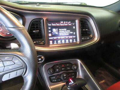 2016 Dodge Challenger 392 HEMI Scat Pack Shaker  Convertible - Photo 38 - Bohemia, NY 11716