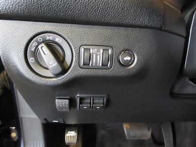 2016 Dodge Challenger 392 HEMI Scat Pack Shaker  Convertible - Photo 27 - Bohemia, NY 11716