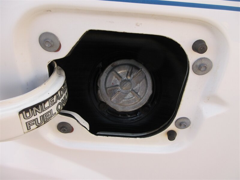 1985 Lincoln Town Car   - Photo 32 - Bohemia, NY 11716