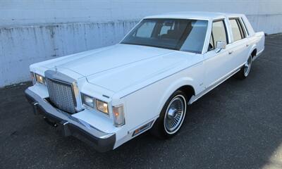 1985 Lincoln Town Car - Photo 19 - Bohemia, NY 11716
