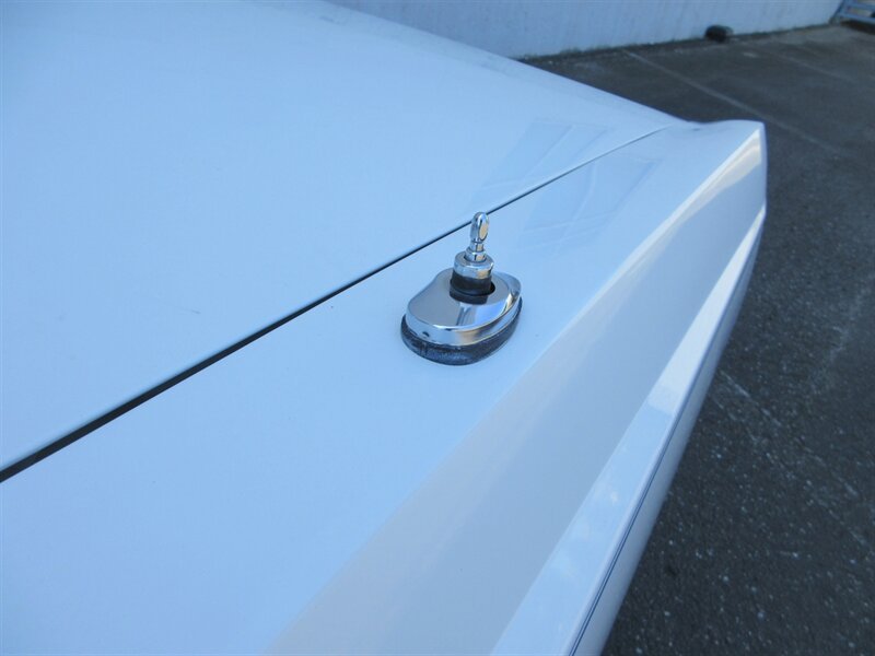 1985 Lincoln Town Car   - Photo 29 - Bohemia, NY 11716