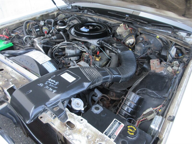 1985 Lincoln Town Car   - Photo 73 - Bohemia, NY 11716