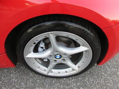 2004 BMW Z4 2.5i - Photo 53 - Bohemia, NY 11716