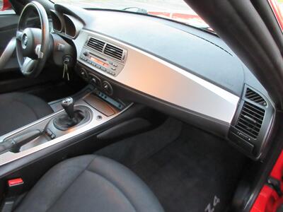 2004 BMW Z4 2.5i - Photo 47 - Bohemia, NY 11716