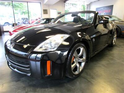 2006 Nissan 350Z Enthusiast Edition   - Photo 1 - Bohemia, NY 11716