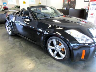 2006 Nissan 350Z Enthusiast Edition   - Photo 11 - Bohemia, NY 11716