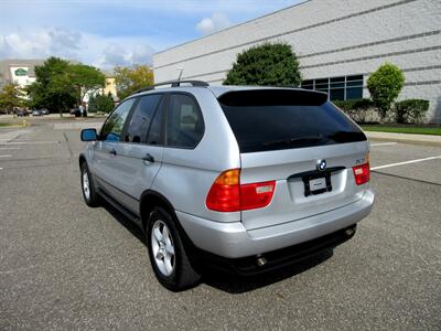 2001 BMW X5 3.0i   - Photo 3 - Bohemia, NY 11716