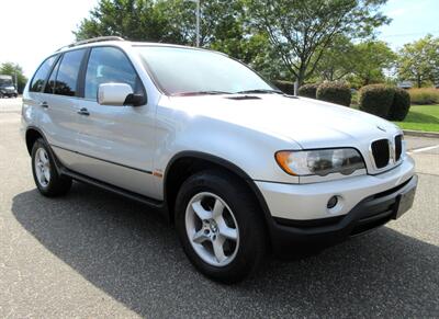 2001 BMW X5 3.0i   - Photo 2 - Bohemia, NY 11716