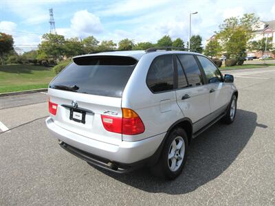 2001 BMW X5 3.0i   - Photo 8 - Bohemia, NY 11716