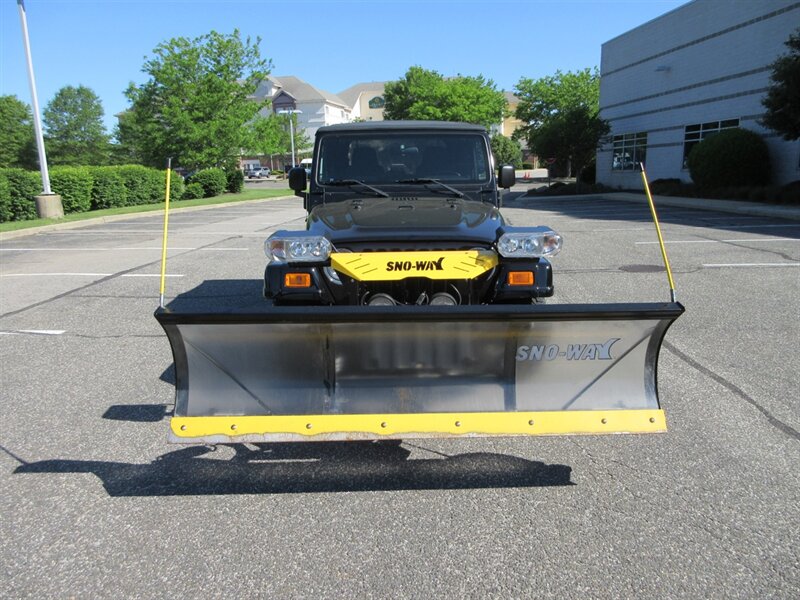 2005 Jeep Wrangler X   - Photo 7 - Bohemia, NY 11716