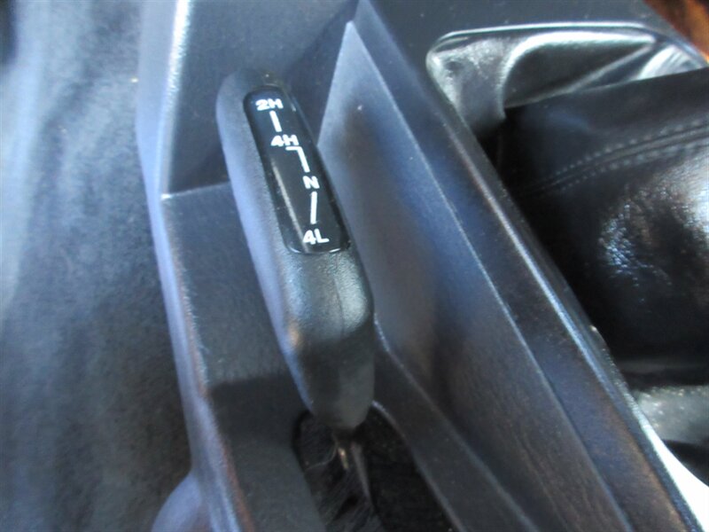 2005 Jeep Wrangler X   - Photo 45 - Bohemia, NY 11716