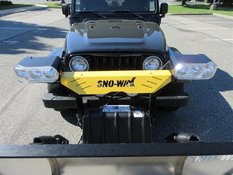 2005 Jeep Wrangler X   - Photo 23 - Bohemia, NY 11716