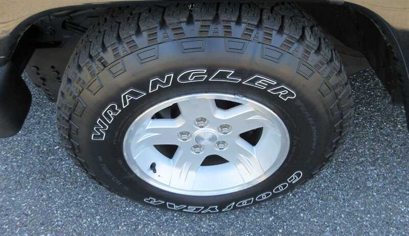2005 Jeep Wrangler X   - Photo 61 - Bohemia, NY 11716