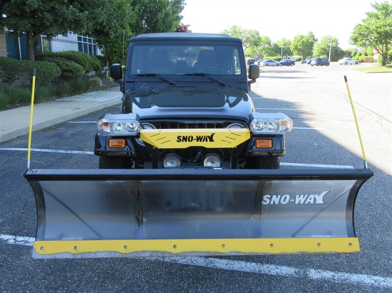 2005 Jeep Wrangler X   - Photo 13 - Bohemia, NY 11716