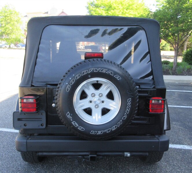 2005 Jeep Wrangler X   - Photo 15 - Bohemia, NY 11716