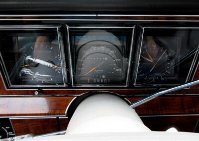 1989 Lincoln Town Car Signature   - Photo 66 - Bohemia, NY 11716