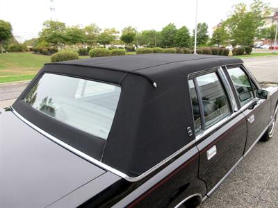 1989 Lincoln Town Car Signature   - Photo 22 - Bohemia, NY 11716