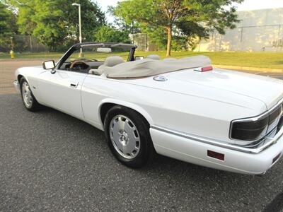 1996 Jaguar XJS Convertible   - Photo 30 - Bohemia, NY 11716