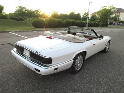 1996 Jaguar XJS Convertible   - Photo 8 - Bohemia, NY 11716