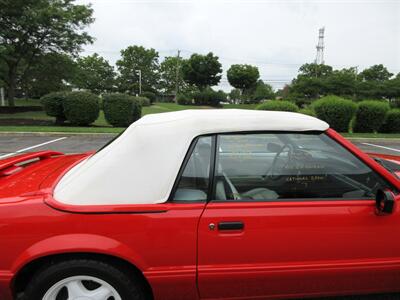 1992 Ford Mustang LX 5.0  Convertible - Photo 30 - Bohemia, NY 11716