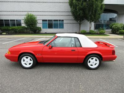 1992 Ford Mustang LX 5.0  Convertible - Photo 15 - Bohemia, NY 11716