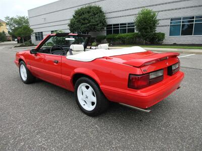 1992 Ford Mustang LX 5.0  Convertible - Photo 7 - Bohemia, NY 11716