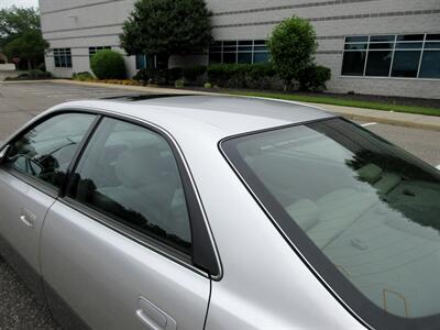2000 Lexus ES 300   - Photo 27 - Bohemia, NY 11716